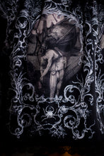 Load image into Gallery viewer, Spider skirt black