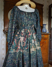 Load image into Gallery viewer, The Unicorn in Captivity Long silk