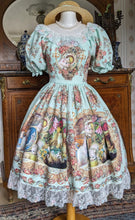 Load image into Gallery viewer, Five Senses Cats op