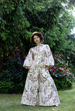 Load image into Gallery viewer, Victorian top- Different print