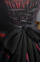 Load image into Gallery viewer, Memento Mori long