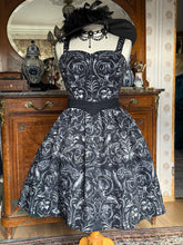 Load image into Gallery viewer, Antique Ornaments