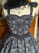 Load image into Gallery viewer, Antique Ornaments