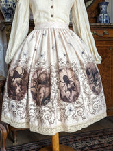 Load image into Gallery viewer, Spider skirt Ecru