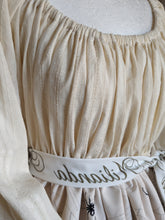 Load image into Gallery viewer, Spider OP ( black or ecru )