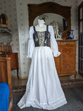 Load image into Gallery viewer, Rabbit Killer top