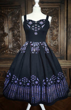 Load image into Gallery viewer, Notre Dame Glasswork