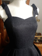 Load image into Gallery viewer, Madonna