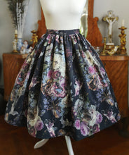 Load image into Gallery viewer, Angel in Flowers Skirt