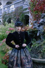 Load image into Gallery viewer, Victorian Jacket Velvet