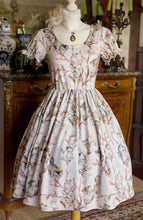 Load image into Gallery viewer, Catkins - Casual