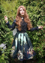 Load image into Gallery viewer, Emerald Rococo