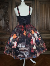 Load image into Gallery viewer, Cats In Flowers