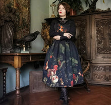 Load image into Gallery viewer, Squirrels Banquet