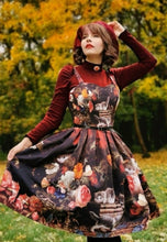 Load image into Gallery viewer, Cats In Flowers