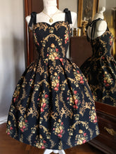 Load image into Gallery viewer, Baroque Roses