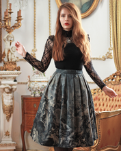 Load image into Gallery viewer, Grey Boucher