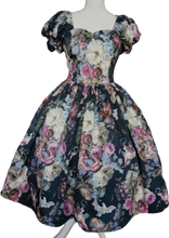 Load image into Gallery viewer, Roses Angel black