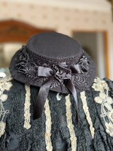 Load image into Gallery viewer, Black Hat
