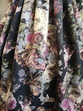 Load image into Gallery viewer, Angel in Flowers Skirt
