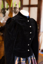 Load image into Gallery viewer, Victorian Jacket  Velvet
