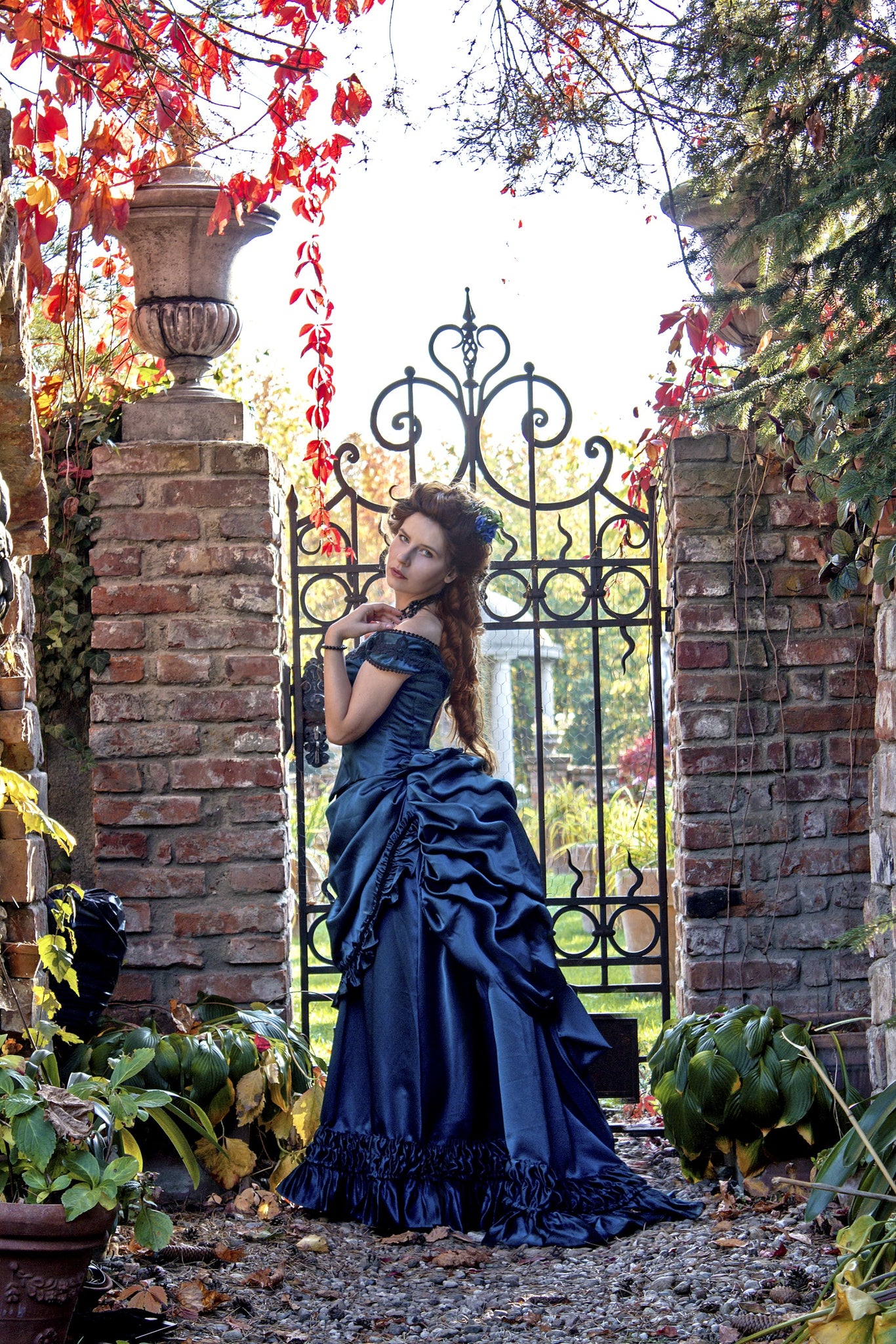 Victorian bustle wedding dress sale